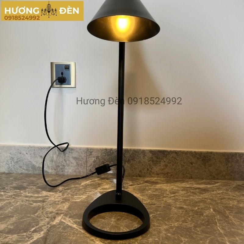 den-ban-chinh-hang-db16-den